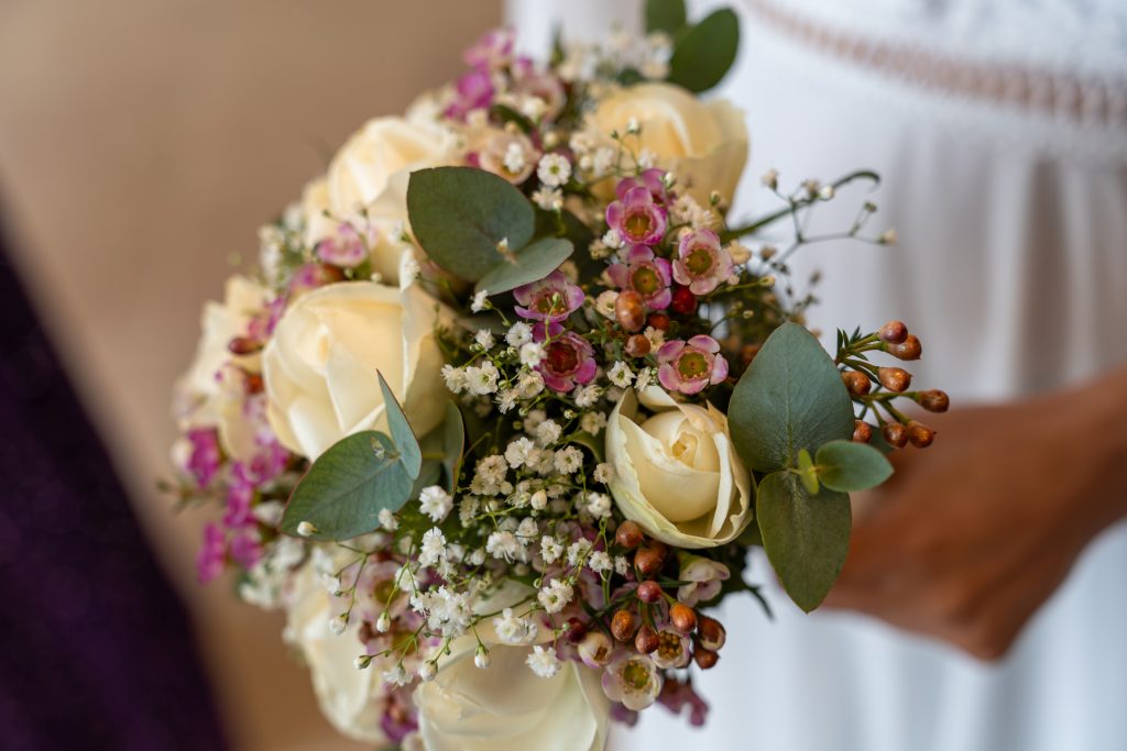 gros plan bouquet mariée 